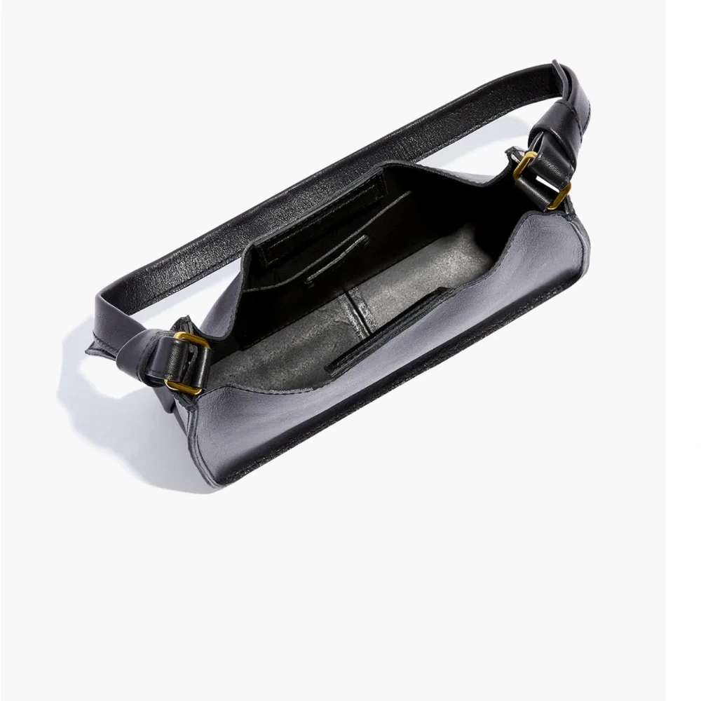 The Sydney Shoulder Bag - Picture 2 of 6